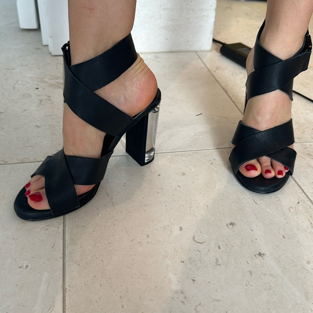 Missta London Heels